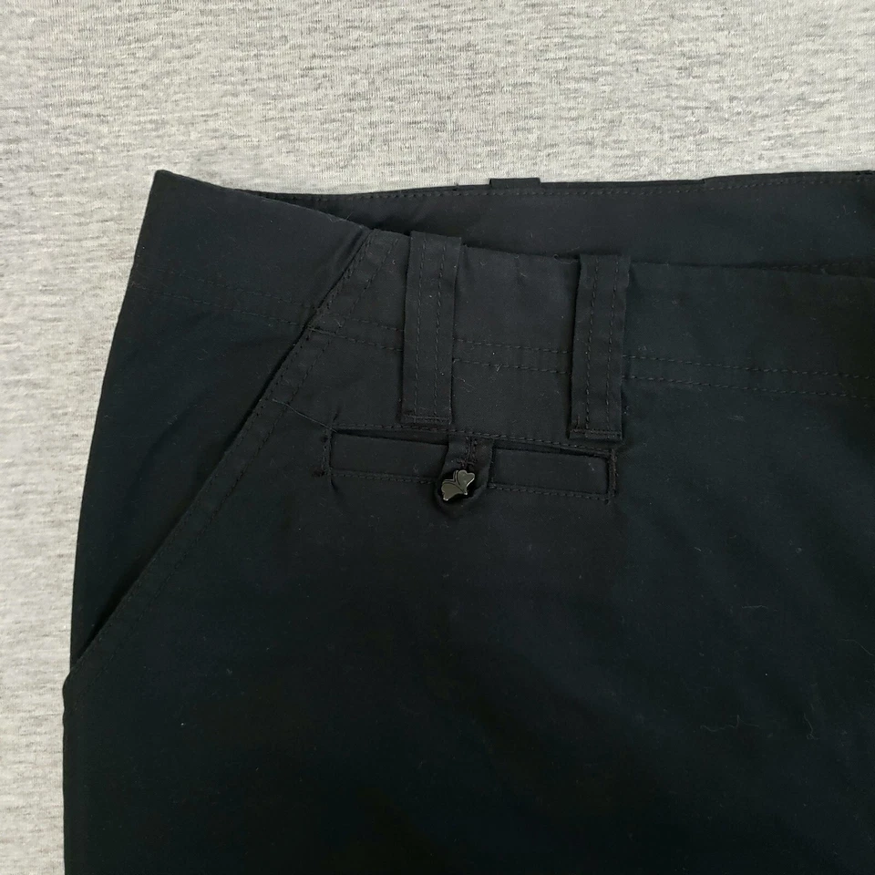 Fashion Bug Women's Size 28 Black Shorts w/ Pockets Cotton Spandex NEW w/Tags - Image 3 of 4