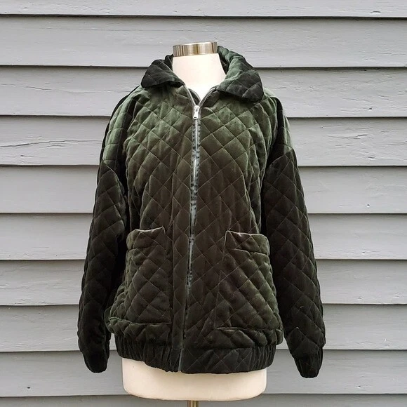 I am gia hotsell contraband jacket black
