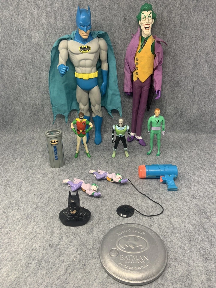 Figuras de acción DC Batman y Joker de 15" de alto de colección 1989 Hamilton regalos y extras Foto 3 de 3