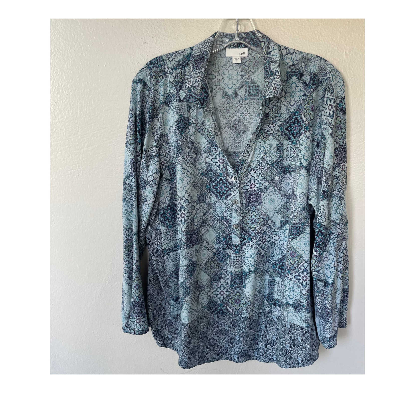 J. Jill Size L Gray Patchwork half Buttondown siz… - image 10