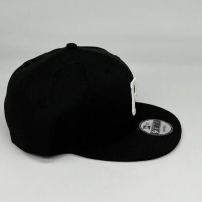 Pittsburg Pirates 950 Adjustable Black & White Snapback New Era