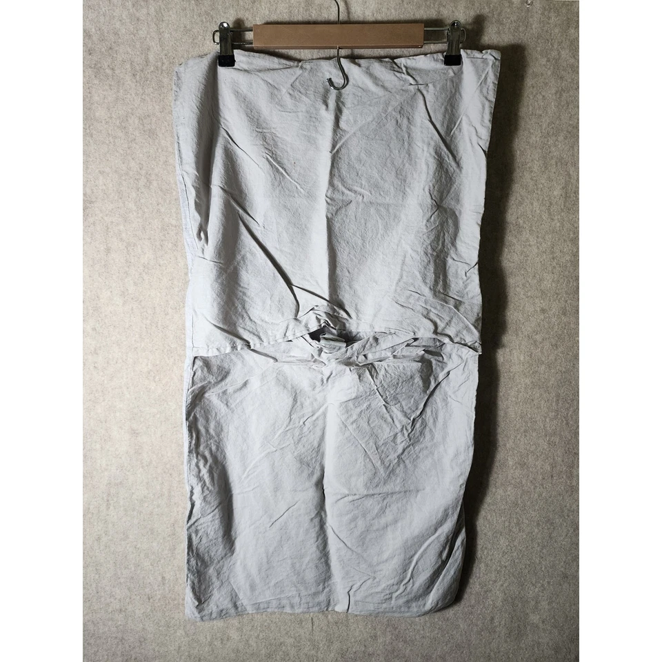 Juego de 2 MAGNOLIA CORAZÓN Y MANO Gris Claro Texturizado Mezcla de Lino KING Almohada Falsa Foto 2 de 4