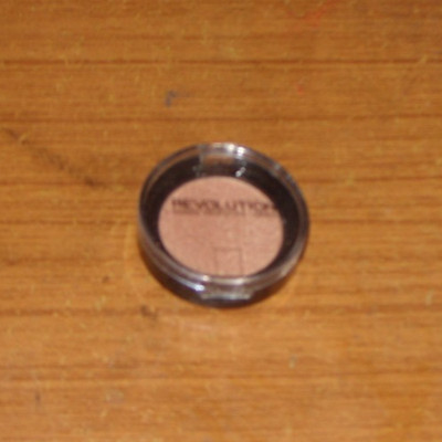 Revolution - Pressed Highlighter - Peach Kiss
