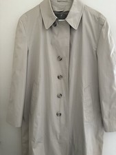 Vintage London Fog Maincoats Beige Trench Coat 42 Short Removable Liner USA...