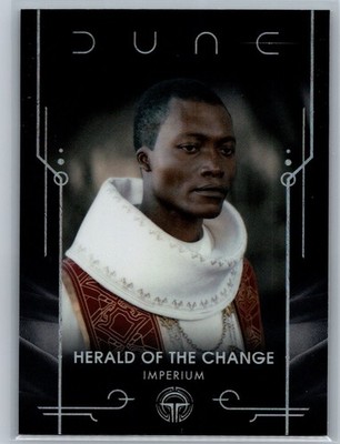 2024 Topps Chrome Dune #24 Herald of the Change Rainbow Refractor