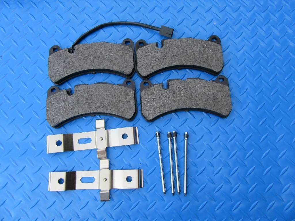 Maserati Ghibli Sq4 Quattroporte Awd front rotors brake pads #4279