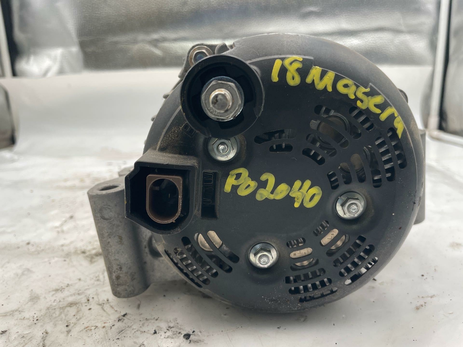 2018 Maserati Ghibli Sq4 3.0L 12V Alternator Assembly Denso 1042106991 2K Miles