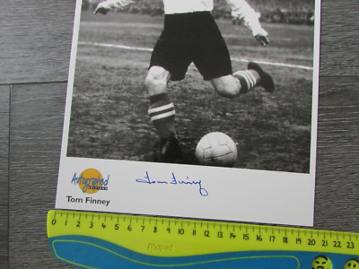 Photo Signée Sir Tom Finney - Format A4, Avec Autographe Manuscrit Et Certificat D’authenticité