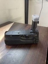 Vello BG-C9 Battery Grip - Untested - No Original box - Canon 5D Mark iii