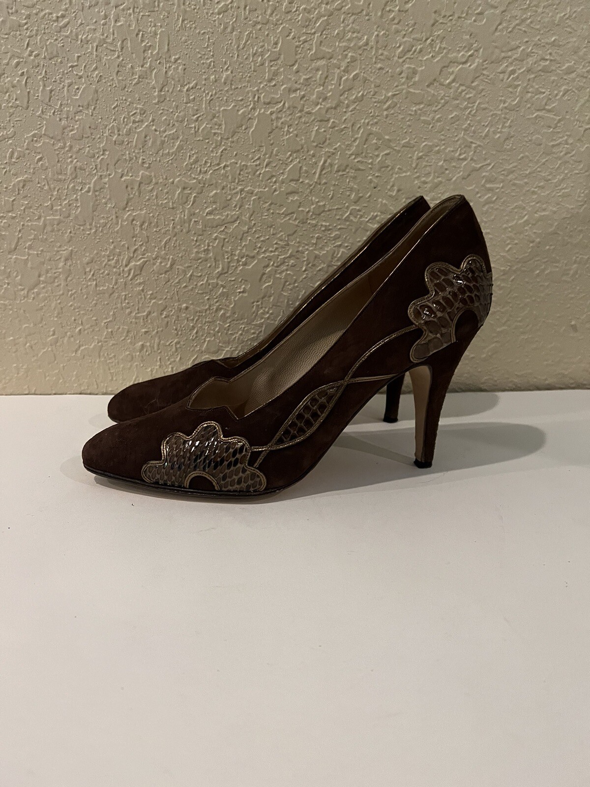 Ernest Brown Suede Patchwork Flower Snakeskin Sty… - image 1