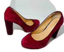 sole society sueded heels burgundy size 8B 