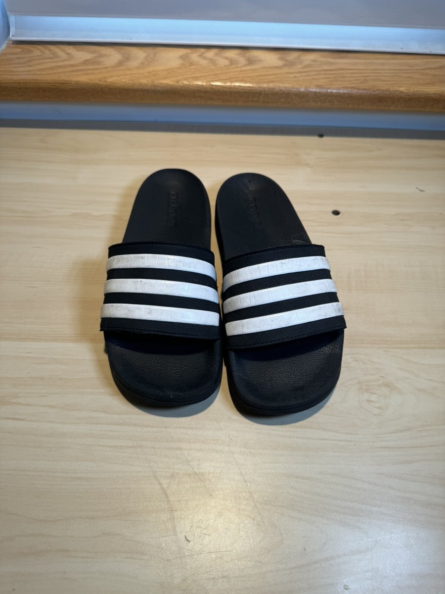 adidas sliders size 6