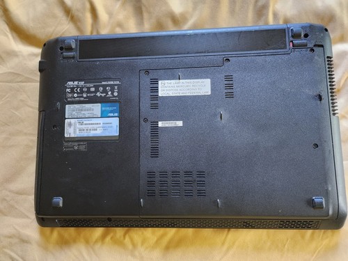 ASUS K52F Laptop Intel Core i3-M370 @ 2.40 Ghz, 4.0 GB RAM 64 bit sistema operativo - Foto 6 di 7