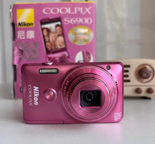 Nikon COOLPIX S6900 16.0MP 12x Optical Zoom Digital Camera Touch Screen English - Picture 12 of 18