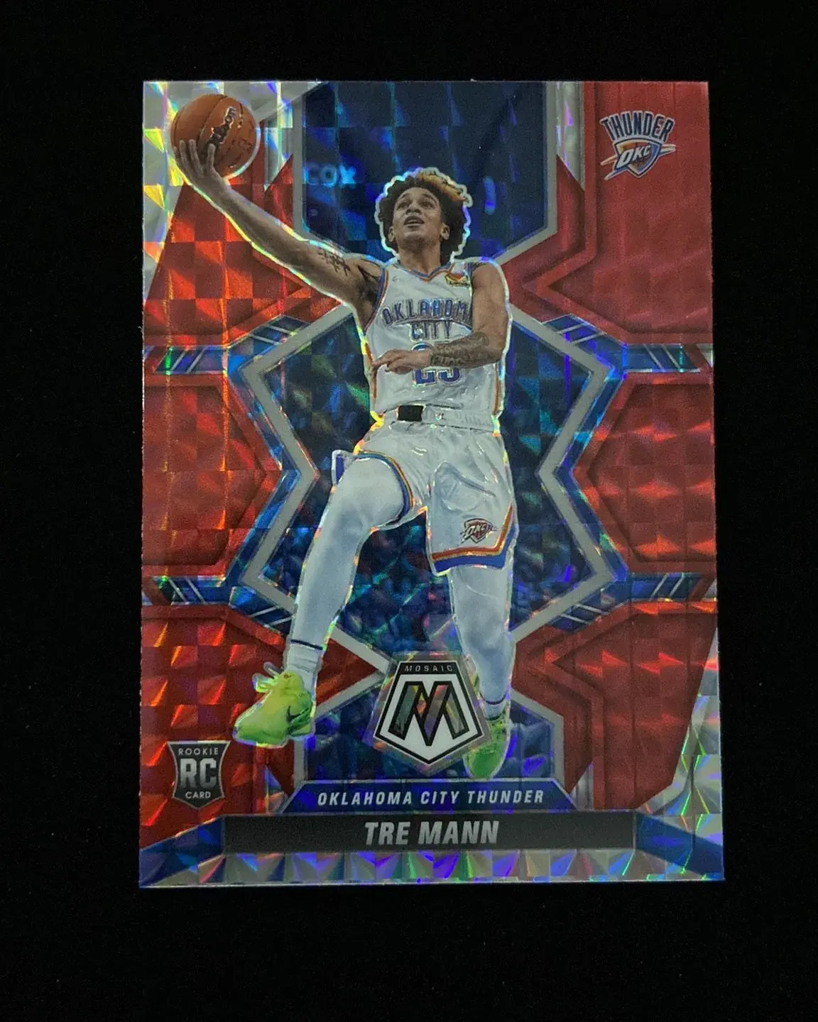 2021-22 Panini Mosaic Red Mosaic Prizm #212 Tre Mann RC Rookie OKC Thunder FR28