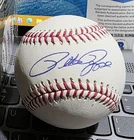 Pete Rose Signed Baseball Beckett Certified