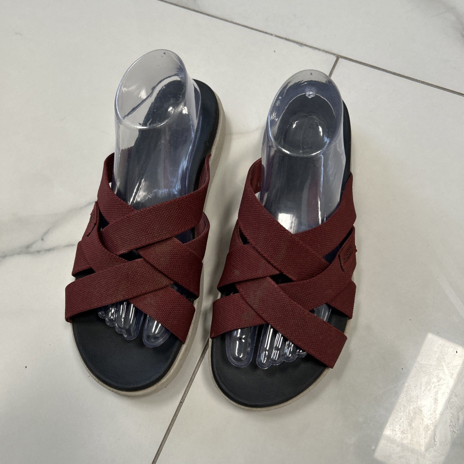 Sandali slip on KEEN Elle Slides rosso mattone 8 5
