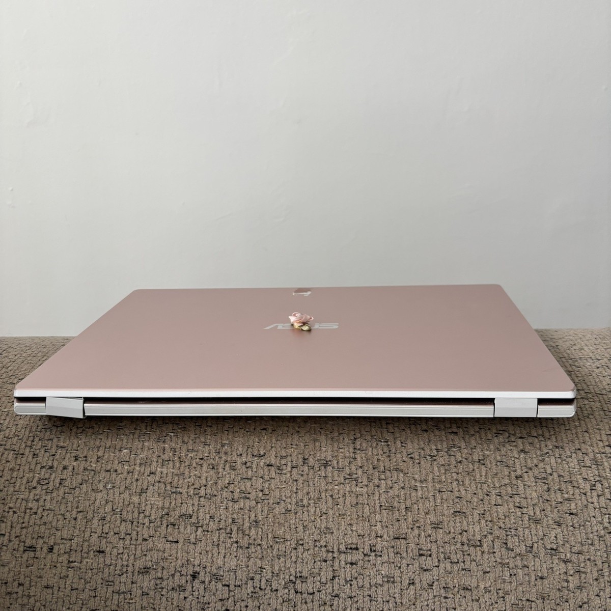 ASUS VivoBook E410MAB/E410MA 4GB RAM 64GB SSD, Rose Gold (Used