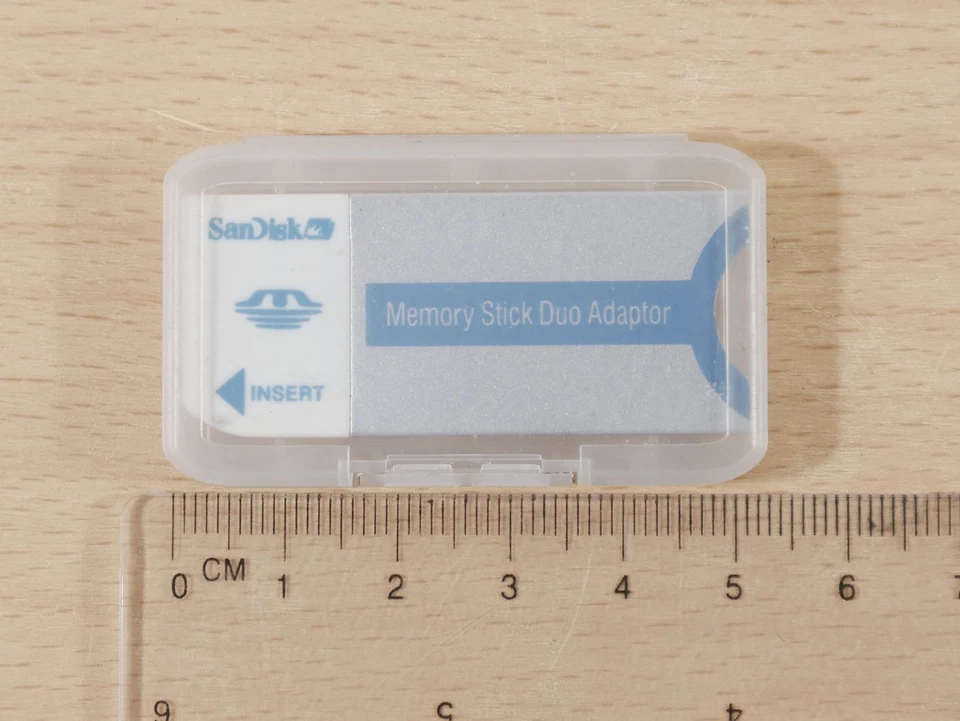 SanDisk Memory Stick Duo Adapter Card for Sony Cyber-Shot Cameras - Image 3 of 3