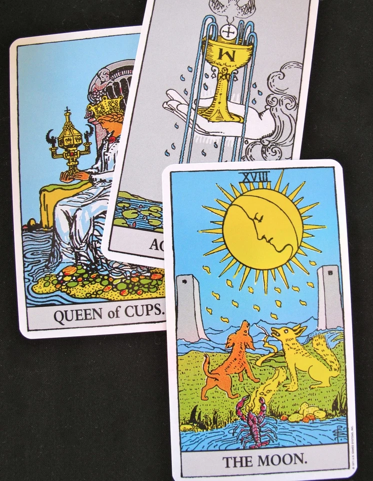 Rider Waite Colman Tarot Single Replacement Card Italy Typeset Labels - image 2 of 2