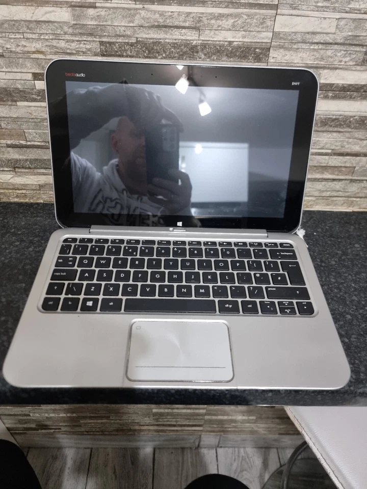 H1792 HP ENVY X2 -TPN-P104 Netbook TABLET 11.6" 64GB SSD 2GB RAM Untested No Ch - Image 2 of 4