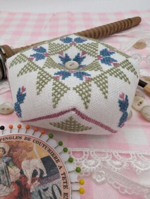 Union Square Biscornu Kit~Mindful Needle