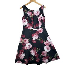 White House Black Market Floral Print Scuba Dress size 8 Black/Pink