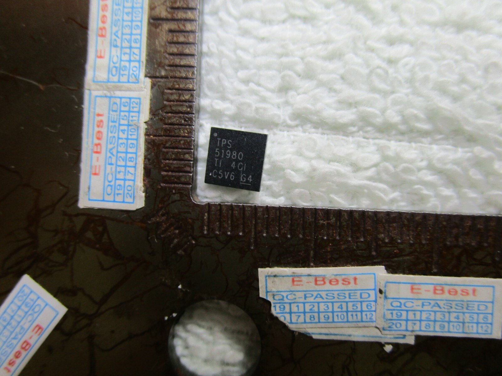 5-Pack TPS51980 TPS 51980 IC Chips - New TI QFN32 Integrated Circuits 2 thumbnail image