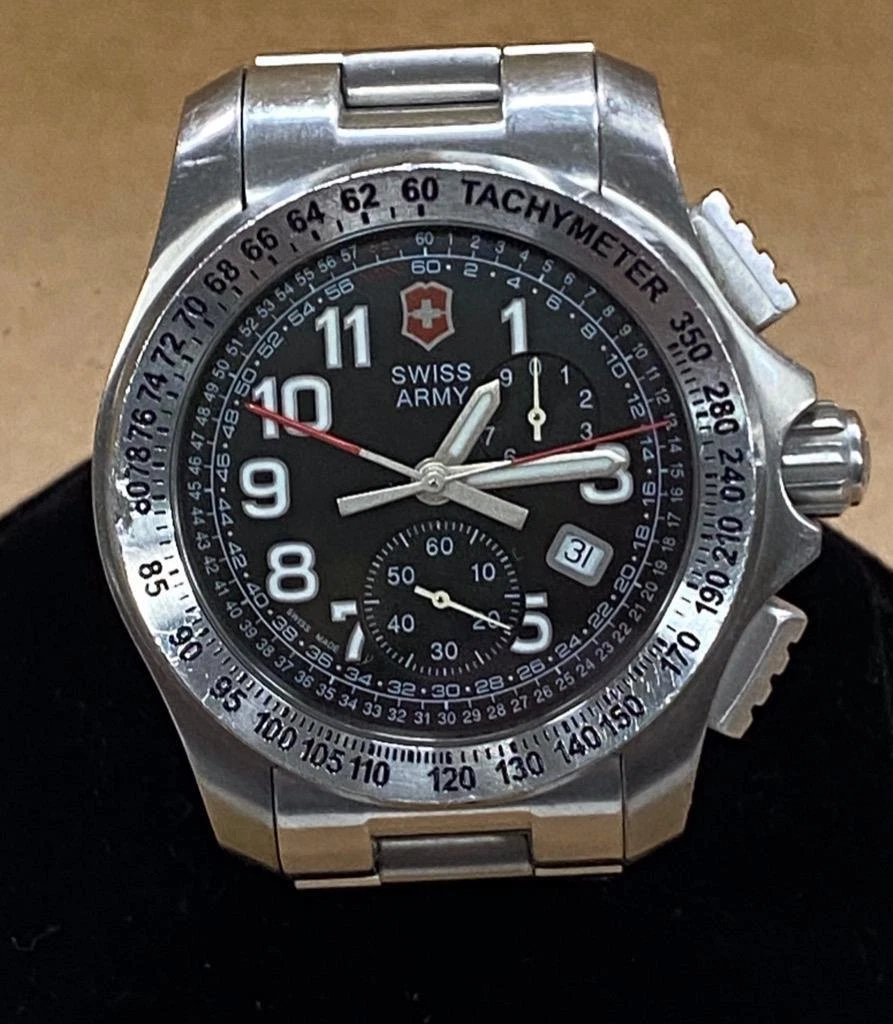 VICTORINOX SWISS ARMY 24786 CHRONOMETER 44mm TITANIUM SS QUARTZ 