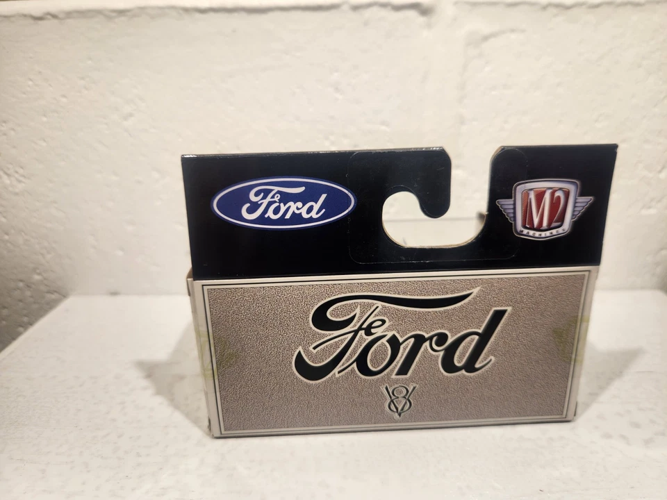 M2 Machines 1:64 1932 Ford Roadster R68 23-19 Die Cast Collectible Car 750 Chase - Image 2 of 4