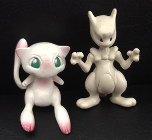 tomy mewtwo