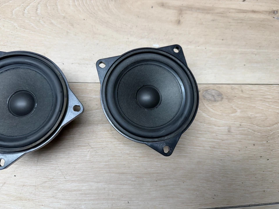 BMW 335 535 E90 E63 E88 OEM 07-13 JUEGO PUERTA HARMAN ALTAVOZ SUPERIOR HIFI Foto 2 de 4