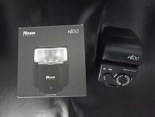 Nissin i400 für Four Thirds 400FT Aufsteckbl...