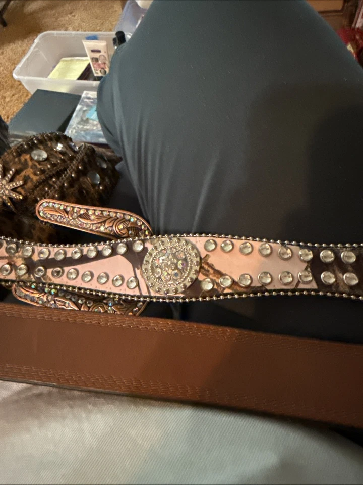 Blazin Roxx Belt Pink & Camo Leather Rhinestone Stud Bling Western Cowgirl 37” - Image 4 of 4