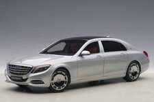 1/18 AutoArt Mercedes Maybach S Klasse S 600  in Silver from 2014.  76292 TL143