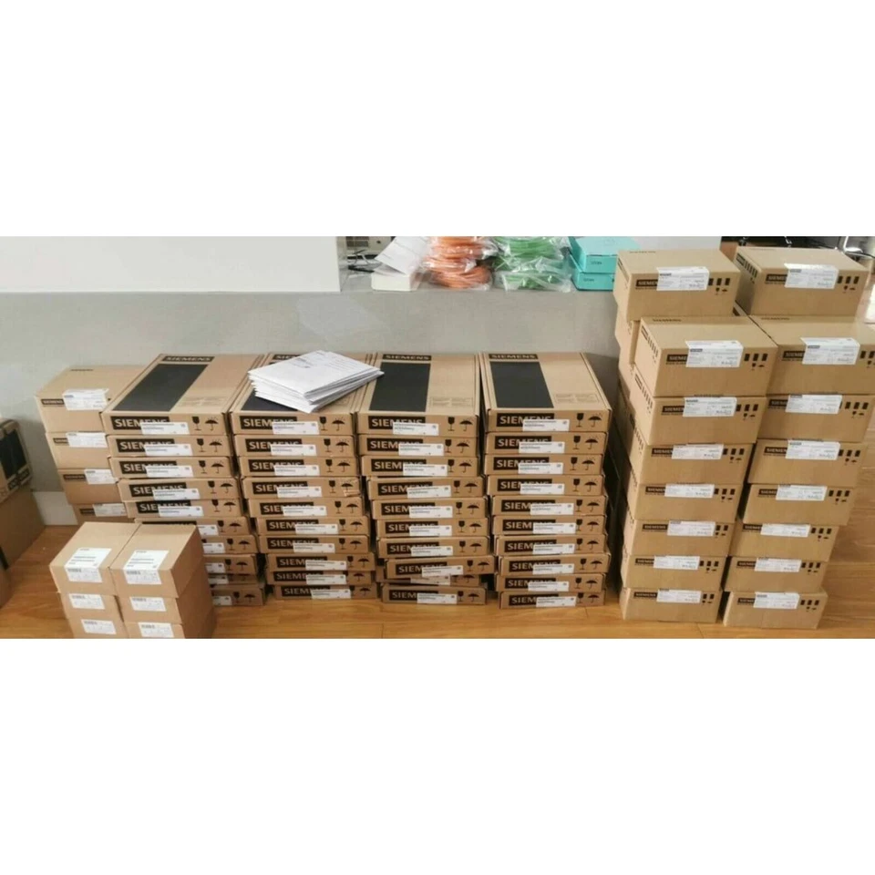 New In Box SIEMENS 6ES7134-6GD00-0BA1 Analog Input Module 6ES7 134-6GD00-0BA1 - Image 3 of 4