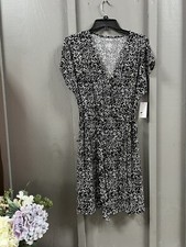 Nine West Women’s Dress Black And White Abstract Design Short Sleeve Size Large