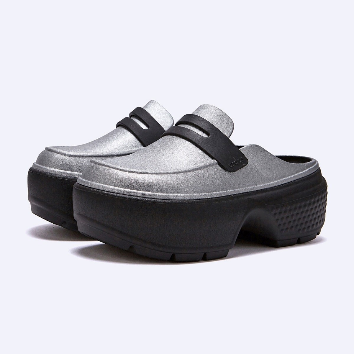 ミュータントドクロックス NEW CROCS STOMP METALLIC LOAFER CRS210363 210363-01V SILVER