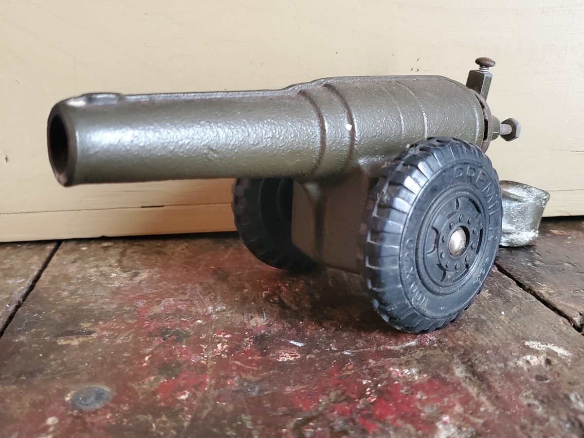 Vintage USA 1940's Big Bang Carbide Toy Cannon Cast Iron Premier