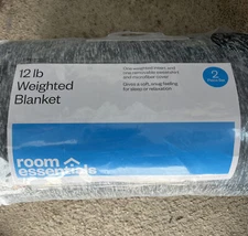 Room Essentials 12LB Weighted Throw/Blanket 50 X 70
