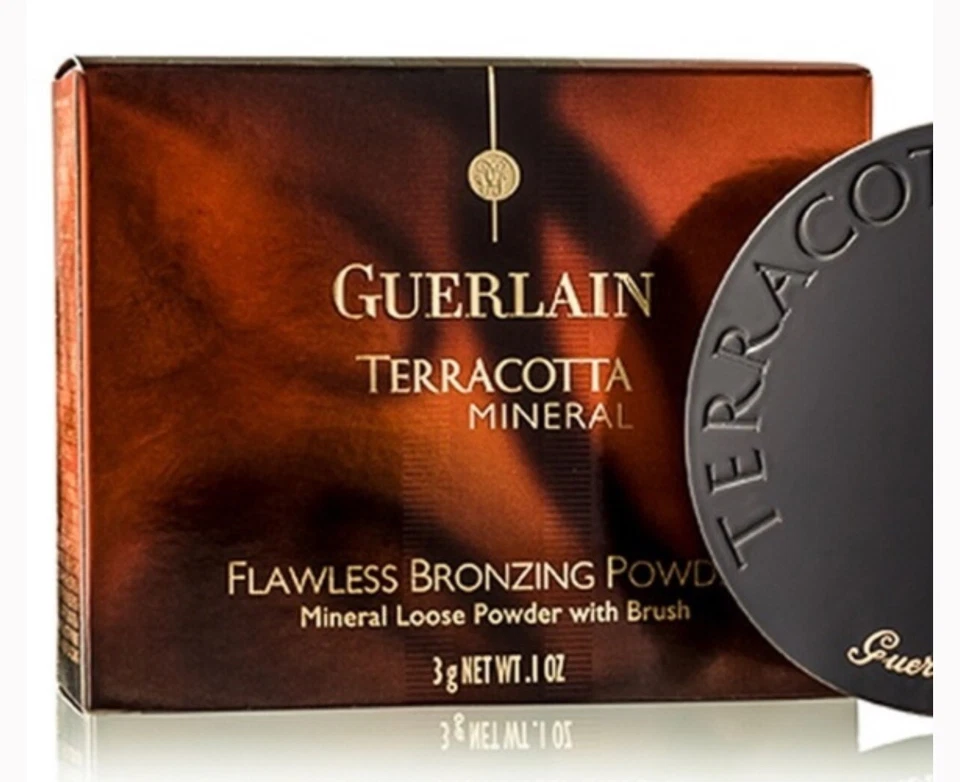 Guerlain Terracotta Mineral Flawless Bronzing Powder with Brush #01 Light - Image 2 of 4