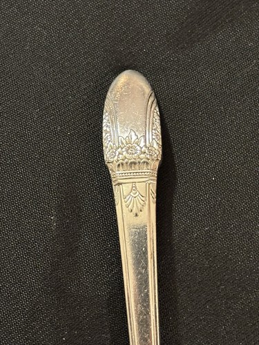 1937 First Love By 1847 Rogers Bros 3 Pc Set / 9” Cold Meat Fork W/ Design - Picture 6 of 13