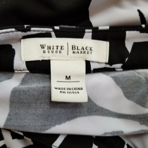 WHITE HOUSE BLACK MARKET Top Size Medium Floral Stretch Womens Bell Sleeve - Picture 9 of 9
