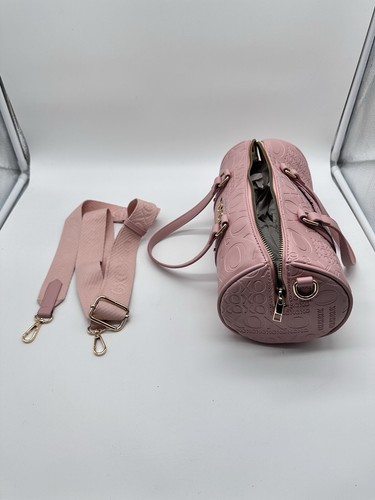 XOXO Pink Shoulder Handbag Gold Zipper With XOXO Logo - Picture 9 of 9