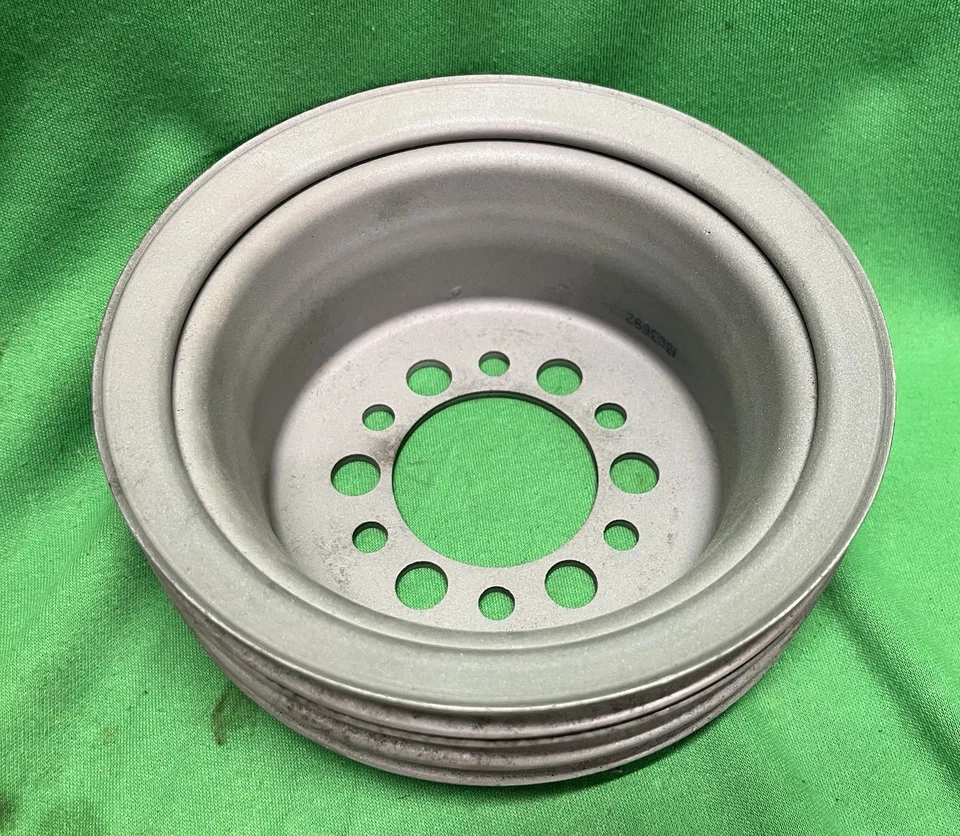 401 425 Buick Cabezal de clavo 3 ranuras cigüeñal polea 1363692 piezas motor Foto 3 de 4