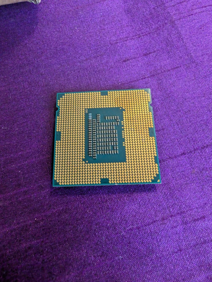 Cpu Intel Pentium G2130 3.20GHz Socket 1155 Dual-Core Processor, read details - Image 2 of 3