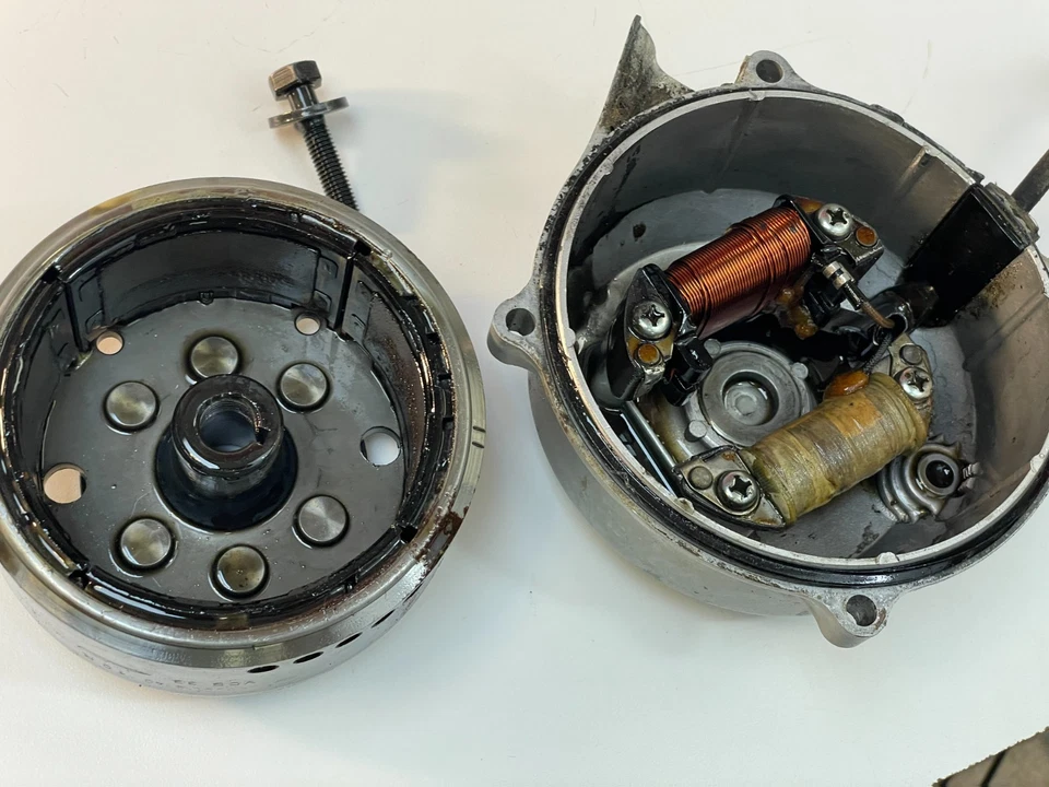 Honda XR185 XR 185 1979 OEM estator magneto HM446 Foto 2 de 4