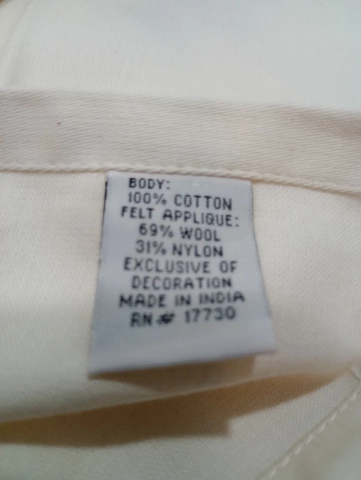 Juego de 8 servilletas de cena de algodón apliques de bayas de acebo terciopelo navideño Foto 4 de 4