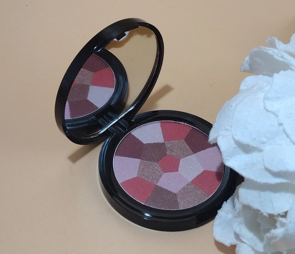 Signature Club A Kaleidoscope Blush 3 fl oz New Without Box  - Image 4 of 4