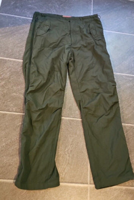 VTG BUGLE BOY MEN'S RAVE NYLON PANTS MEN'S SZ 34